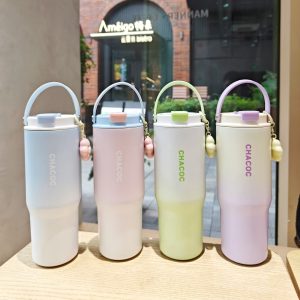 Gradient Color Insulated Water Bottle with Carrying Handle & Charm Pendant, 900ml Stylish Portable Thermos Cup for Daily Use - 图片 2